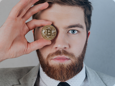 Julian Wolf – Chief Analyst bei Postvigor